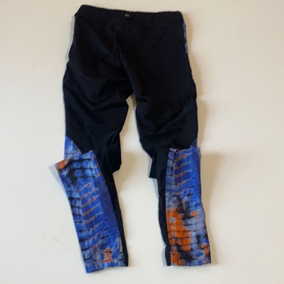 Koral Snake Skin Mesh Cutout Leggings - Picture 5 of 5